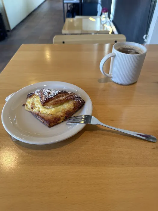 Lolita Artisanal Bakery- Cafe Picture 9