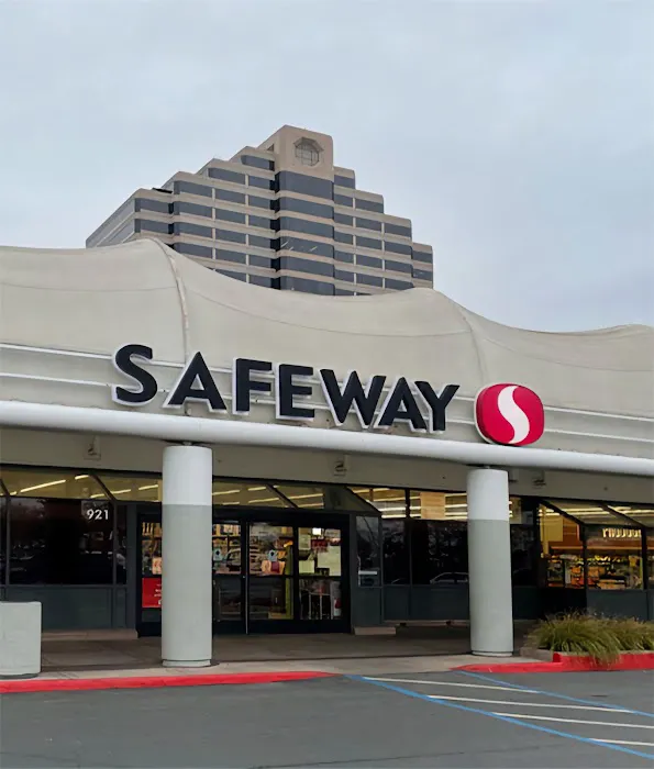Safeway Bakery Picture 1