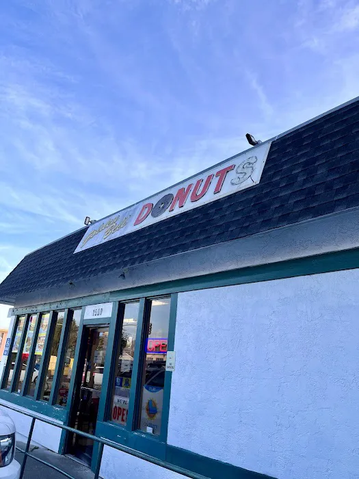 Golden Bell Donuts Picture 1