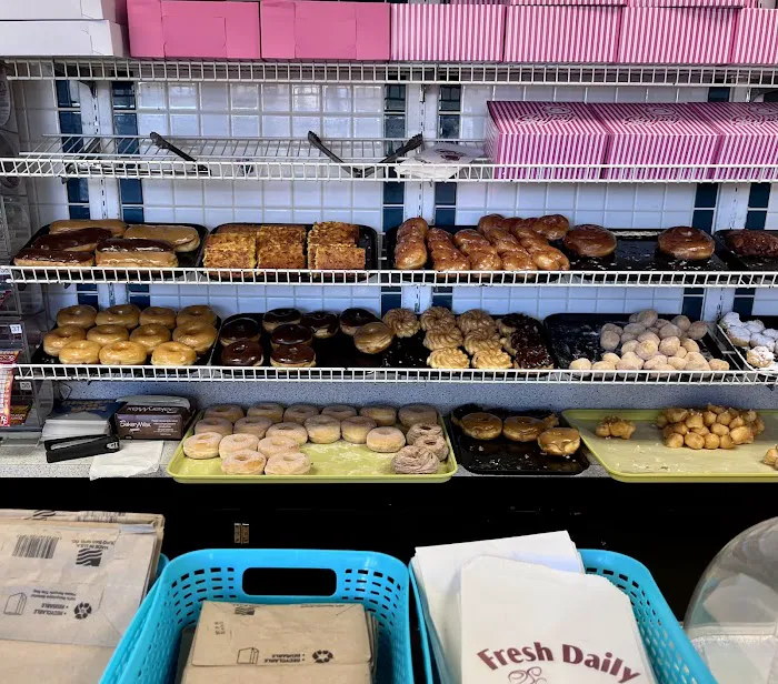 Golden Bell Donuts Picture 5