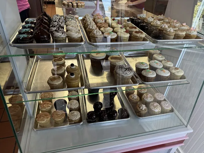Sibby's Cupcakery Picture 4