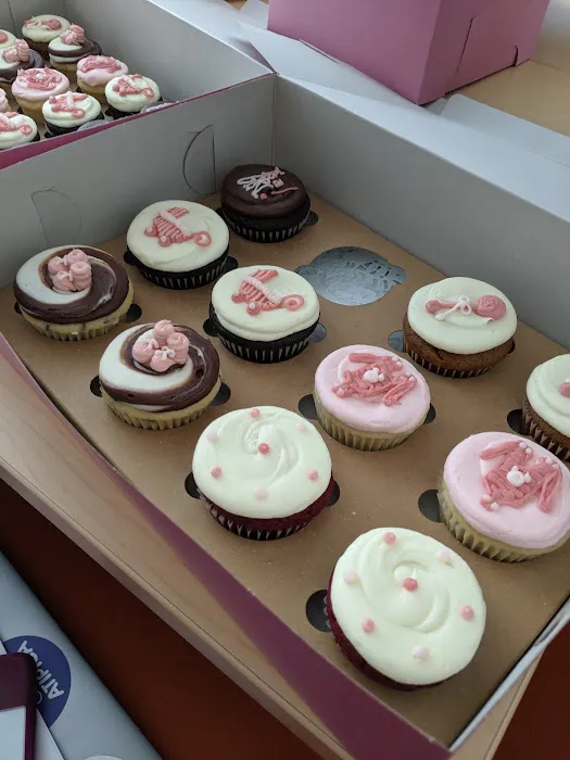 Sibby's Cupcakery Picture 6