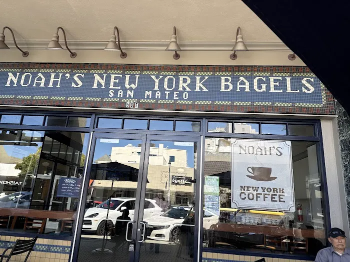 Noah's NY Bagels Picture 9