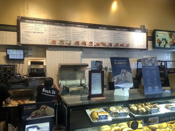 Noah's NY Bagels Picture 3