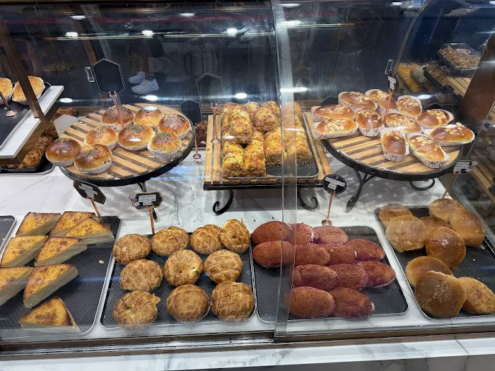 SimplyCake Picture 2