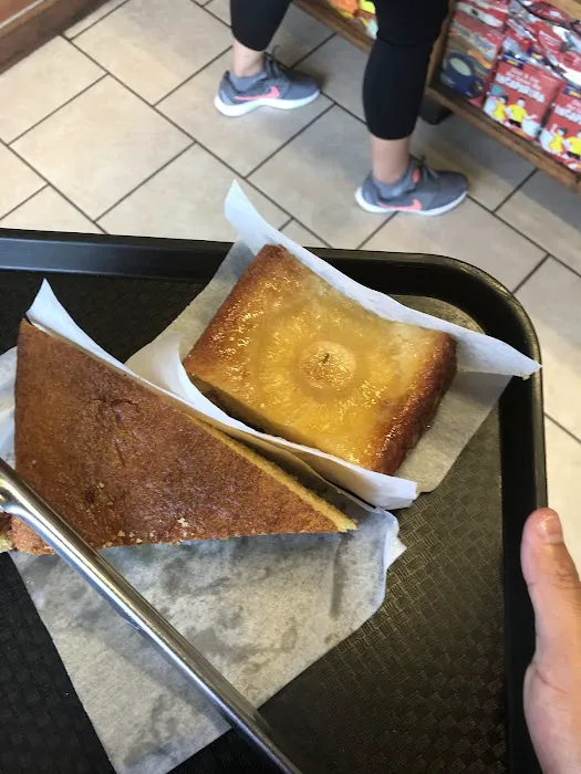 Panaderia Guatemalteca Tikal Picture 6