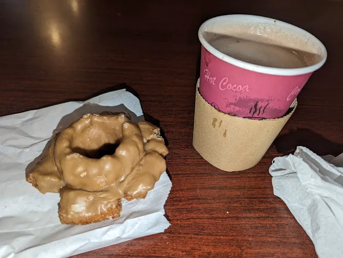 The Original Royal Donut Picture 2
