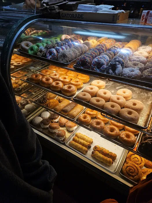The Original Royal Donut Picture 3