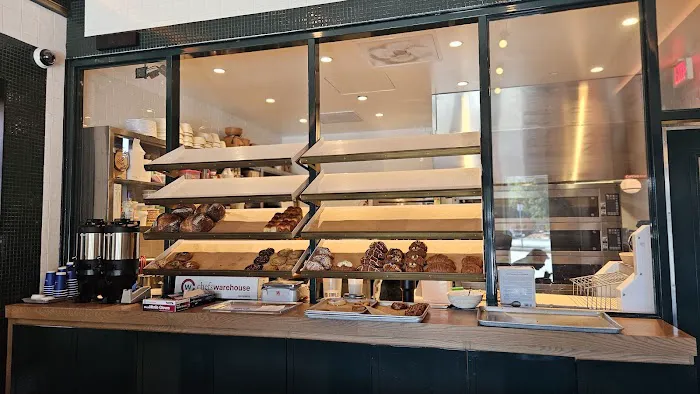 Twelvemonth Bakehouse Picture 5