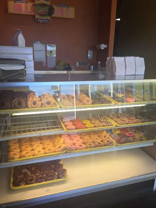 Expressway Donuts Picture 3