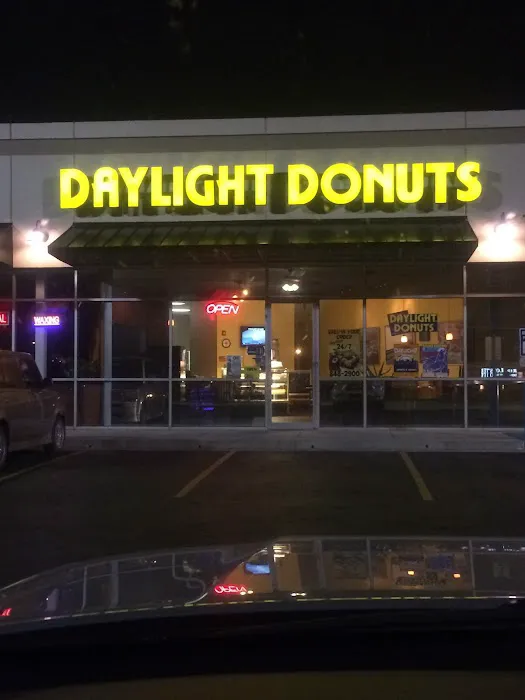 Expressway Donuts Picture 4
