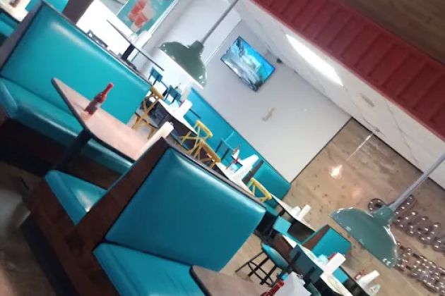 Cinnabon at Schlotzsky's