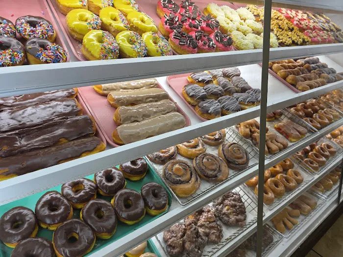 Polar Donuts Picture 9