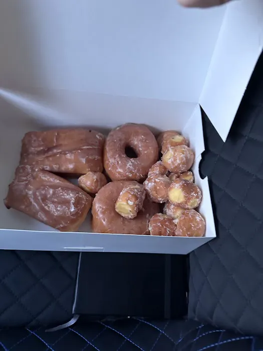 Polar Donuts Picture 6