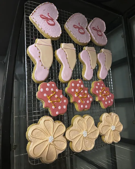Chelsea’s Cookies Picture 9