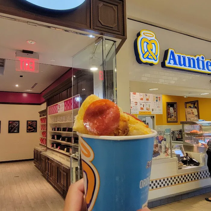 Auntie Anne's Picture 1