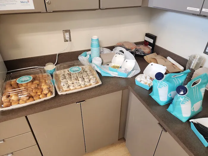 Cinnabon Picture 4