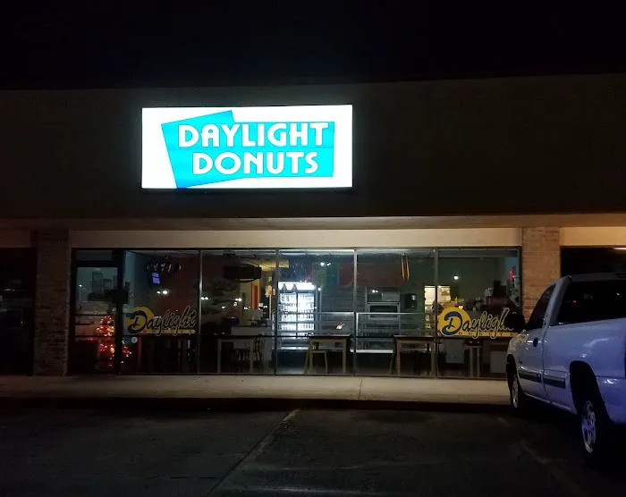 Daylight Donuts Picture 7