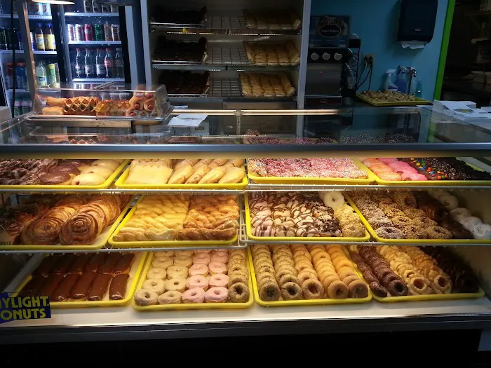 Daylight Donuts Picture 3