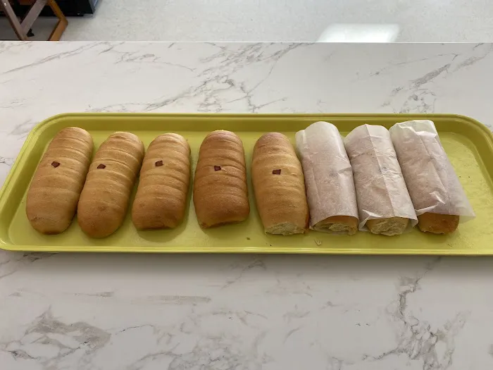 Daylight Donuts Picture 3