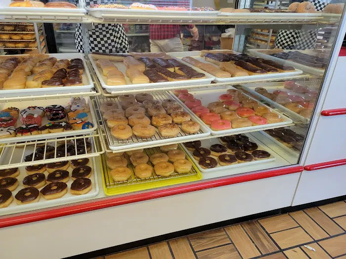 Donut Palace Picture 10