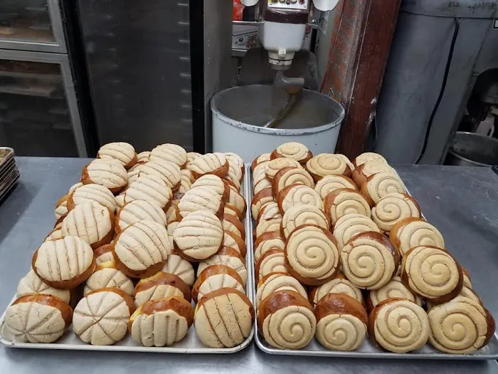 Panadería Y Pastelería Ebenezer LLC Picture 2