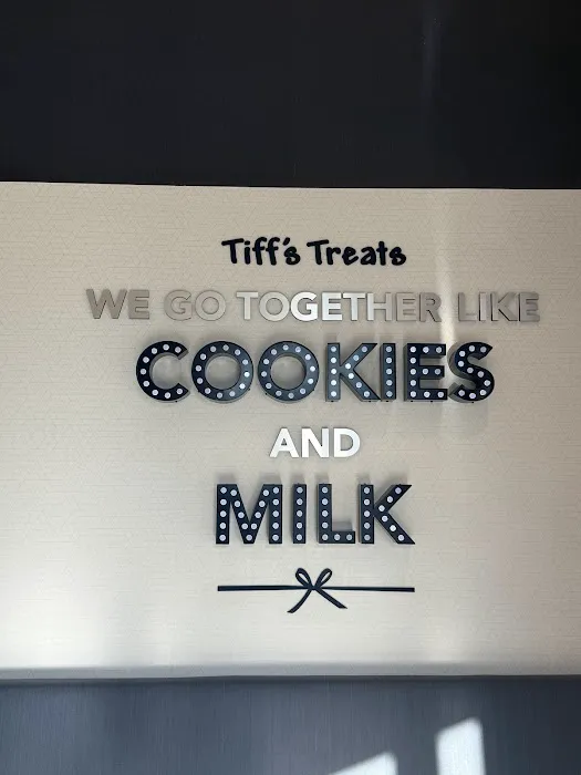 Tiff's Treats Cookie Delivery Picture 3