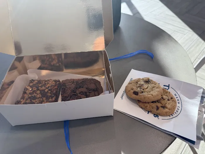 Tiff's Treats Cookie Delivery Picture 1