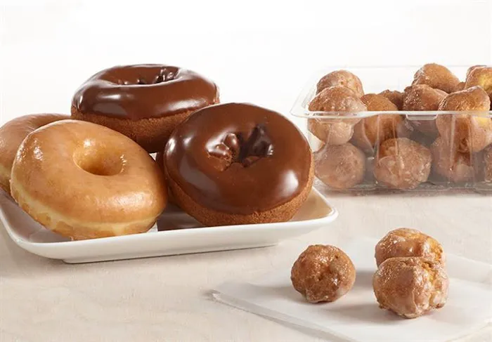 Sweet Mong Donuts and Bakery Picture 5