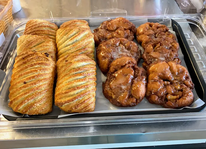 Just Baked Bakery and Deli Picture 9