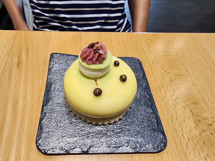 Ganache Patisserie Picture 9