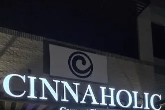Cinnaholic