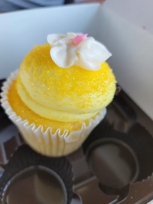 Gigi's Cupcakes Picture 8