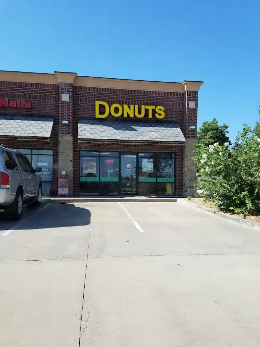 Cinnamon River Donuts Picture 1