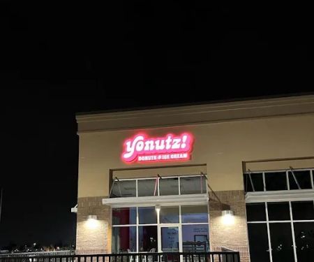 Yonutz Donuts and Ice Cream - Yukon Oklahoma
