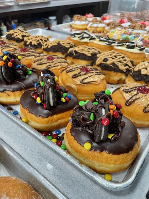 Yonutz Donuts and Ice Cream - Yukon Oklahoma Picture 10