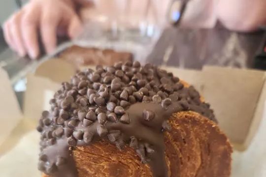 906 bakery