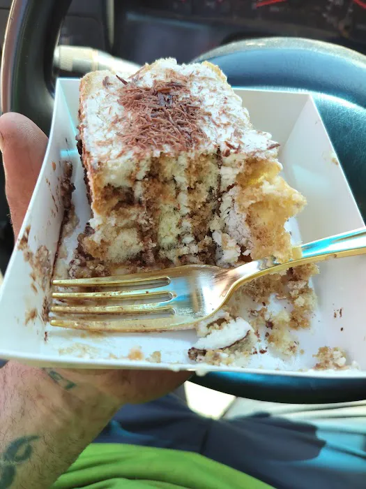 Sara's Sweets Picture 3