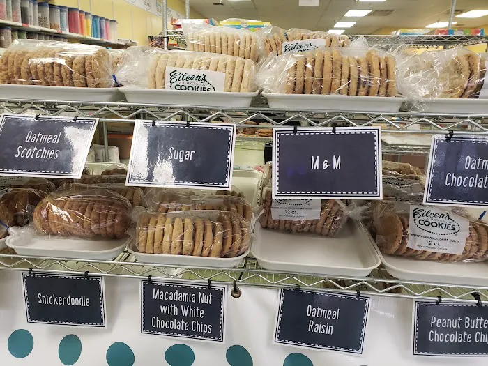Eileen's Colossal Cookies Picture 6