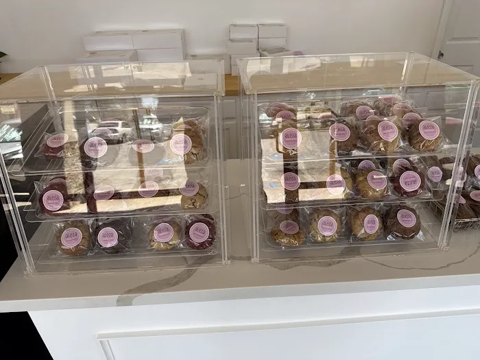 Aleza Bakery Picture 3