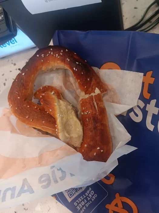 Auntie Anne's Picture 4