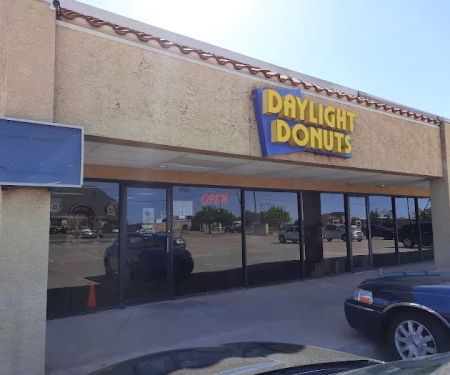 Daylight Donuts
