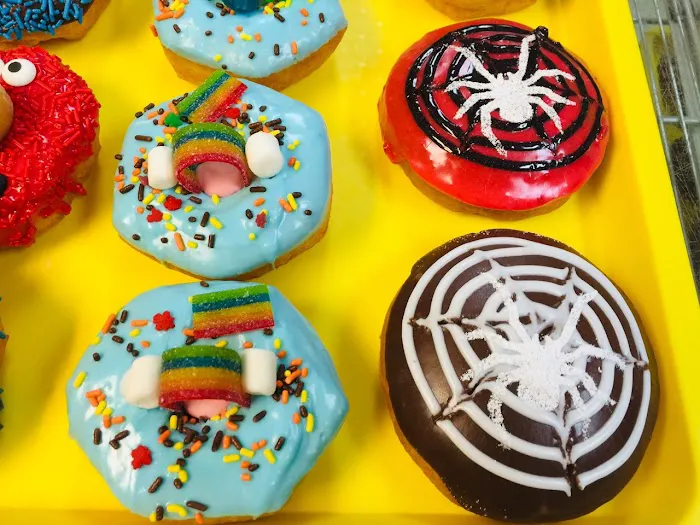 Daylight Donuts Picture 8