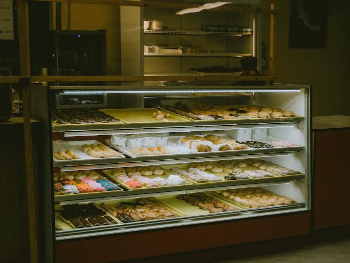 Daylight Donuts Picture 8