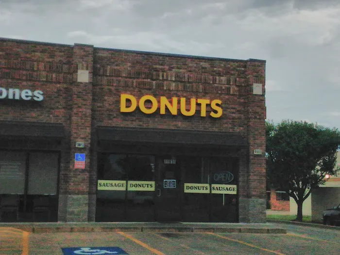 J's Donuts Picture 7