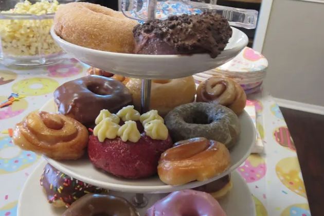 Daylight Donuts