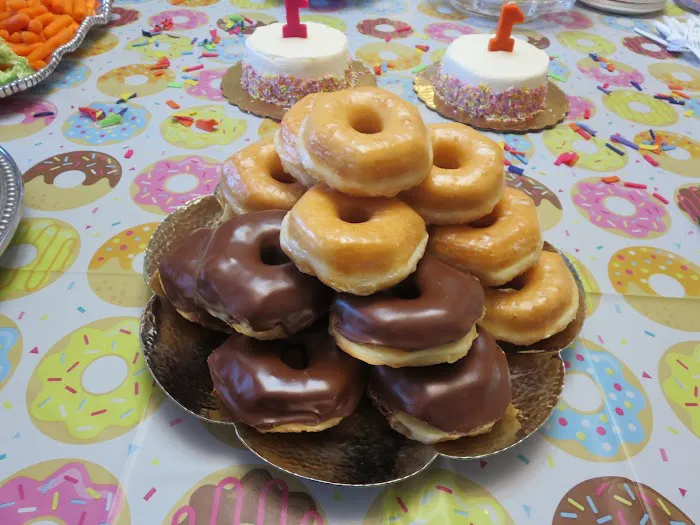 Daylight Donuts Picture 4
