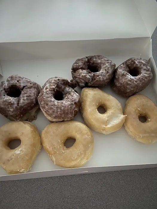 Donut Palace & Kolache Picture 1
