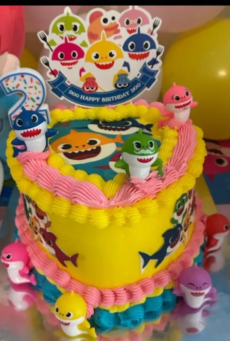 Gina's treats bakery Picture 4