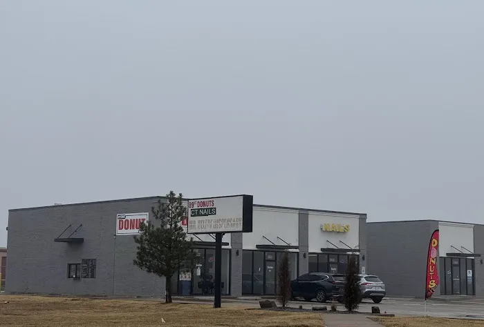 Daniel's Donuts Picture 5